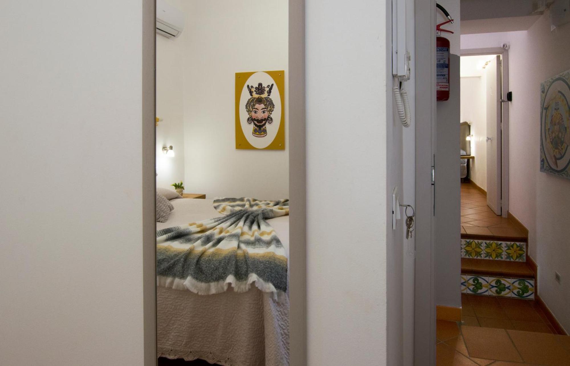 Capo Rama Suites & Rooms Terrasini Eksteriør billede