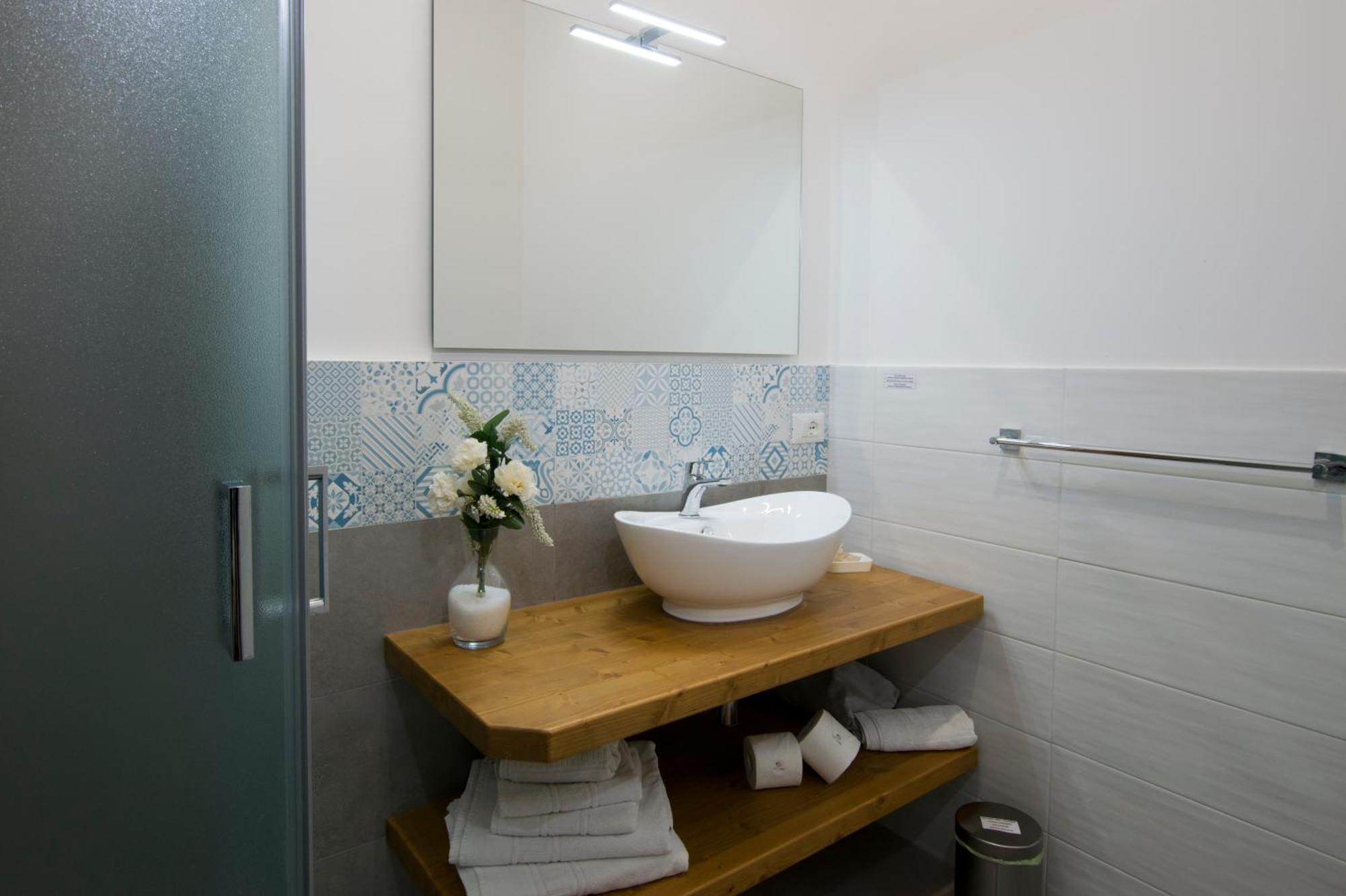 Capo Rama Suites & Rooms Terrasini Eksteriør billede