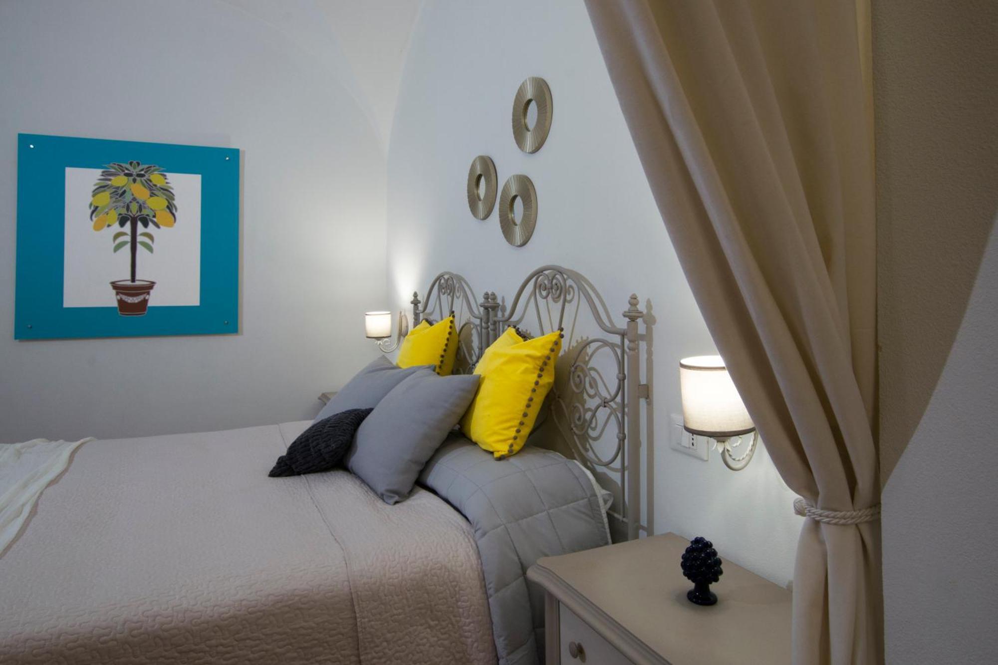 Capo Rama Suites & Rooms Terrasini Eksteriør billede