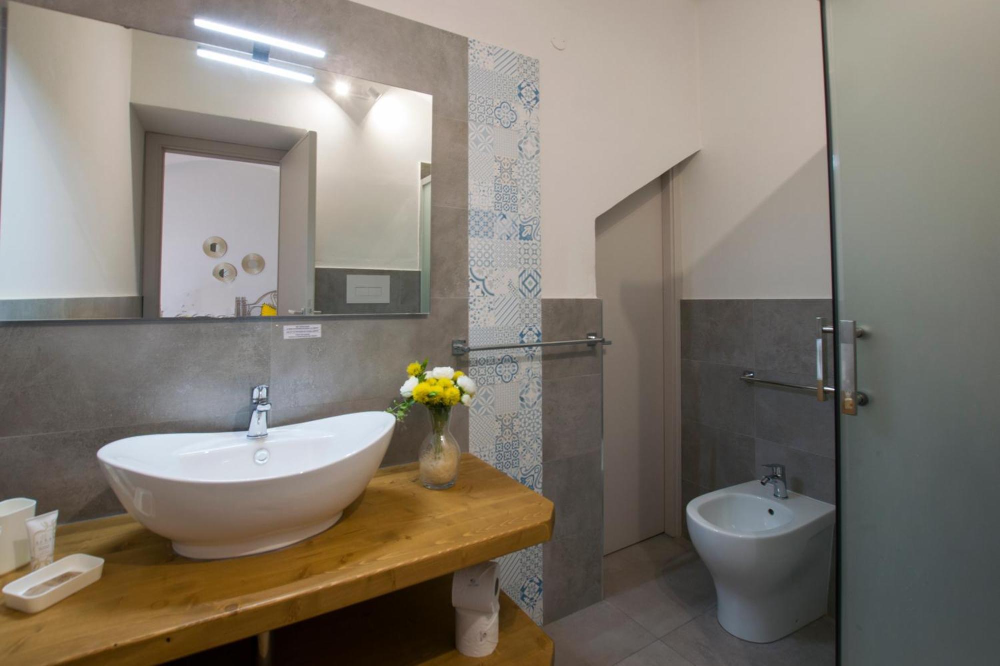 Capo Rama Suites & Rooms Terrasini Eksteriør billede